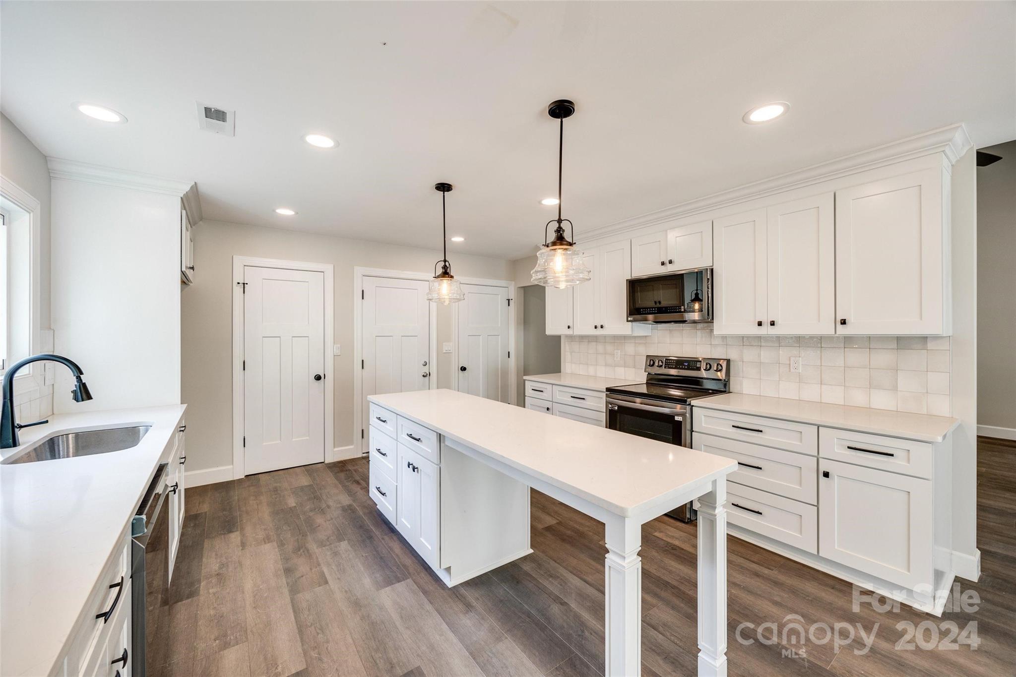 Oak Dale Acres - Residential