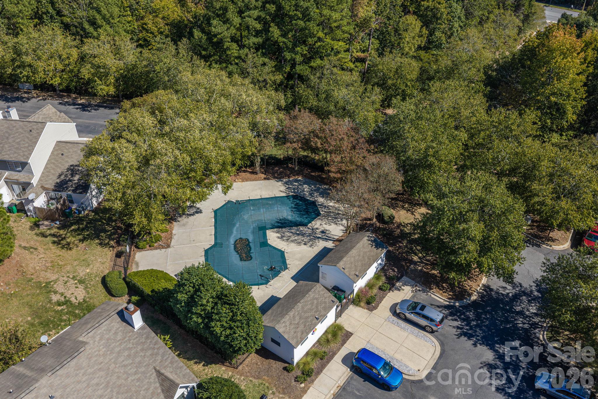 3250 Summercroft Loop