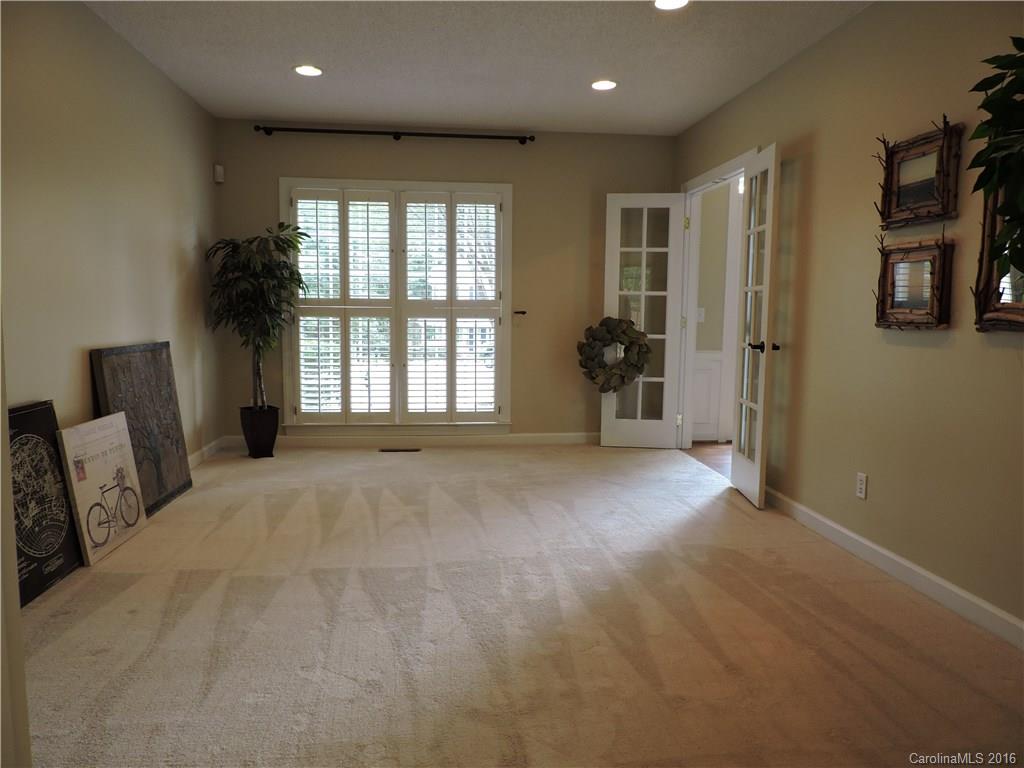 Highland Creek - Residential