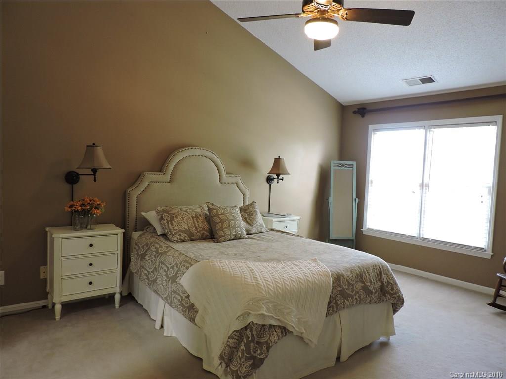 Highland Creek - Residential