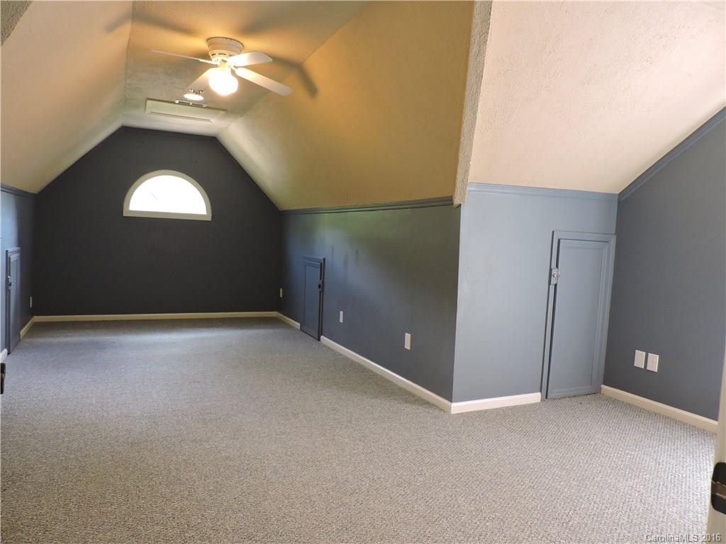 Highland Creek - Residential