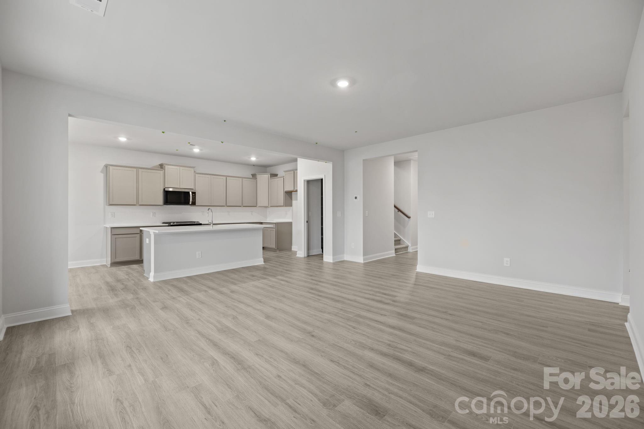 1020 Rocking Horse Road