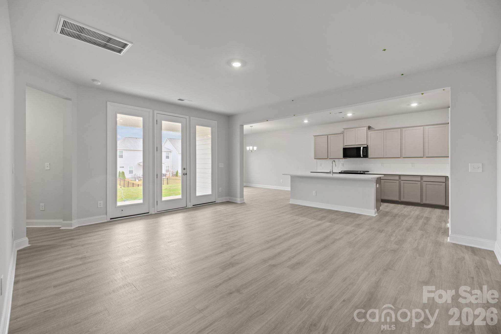 1020 Rocking Horse Road