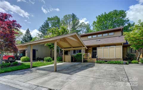 Photo for 103 Red Oak Drive
