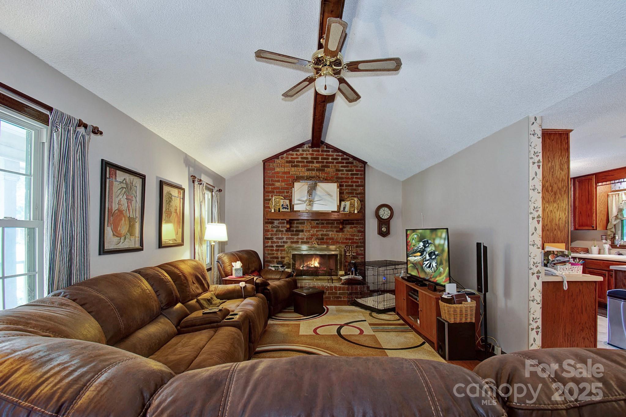 6039 Donna Drive