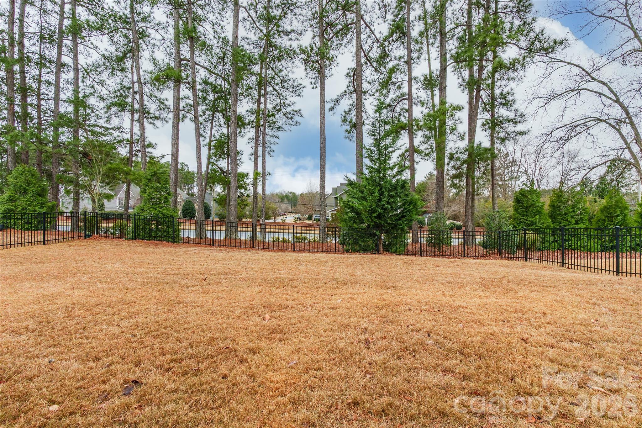 The Meridians - Residential