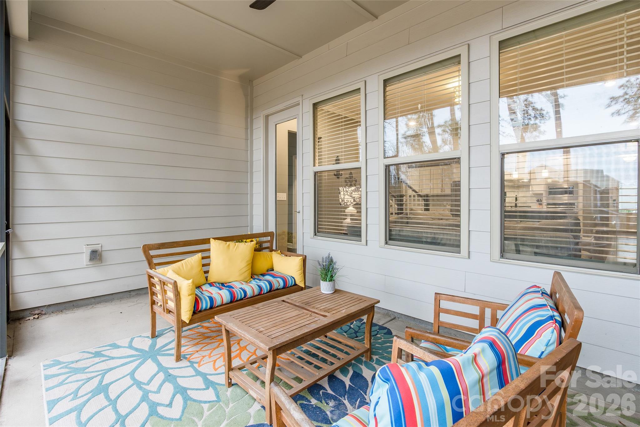 The Meridians - Residential