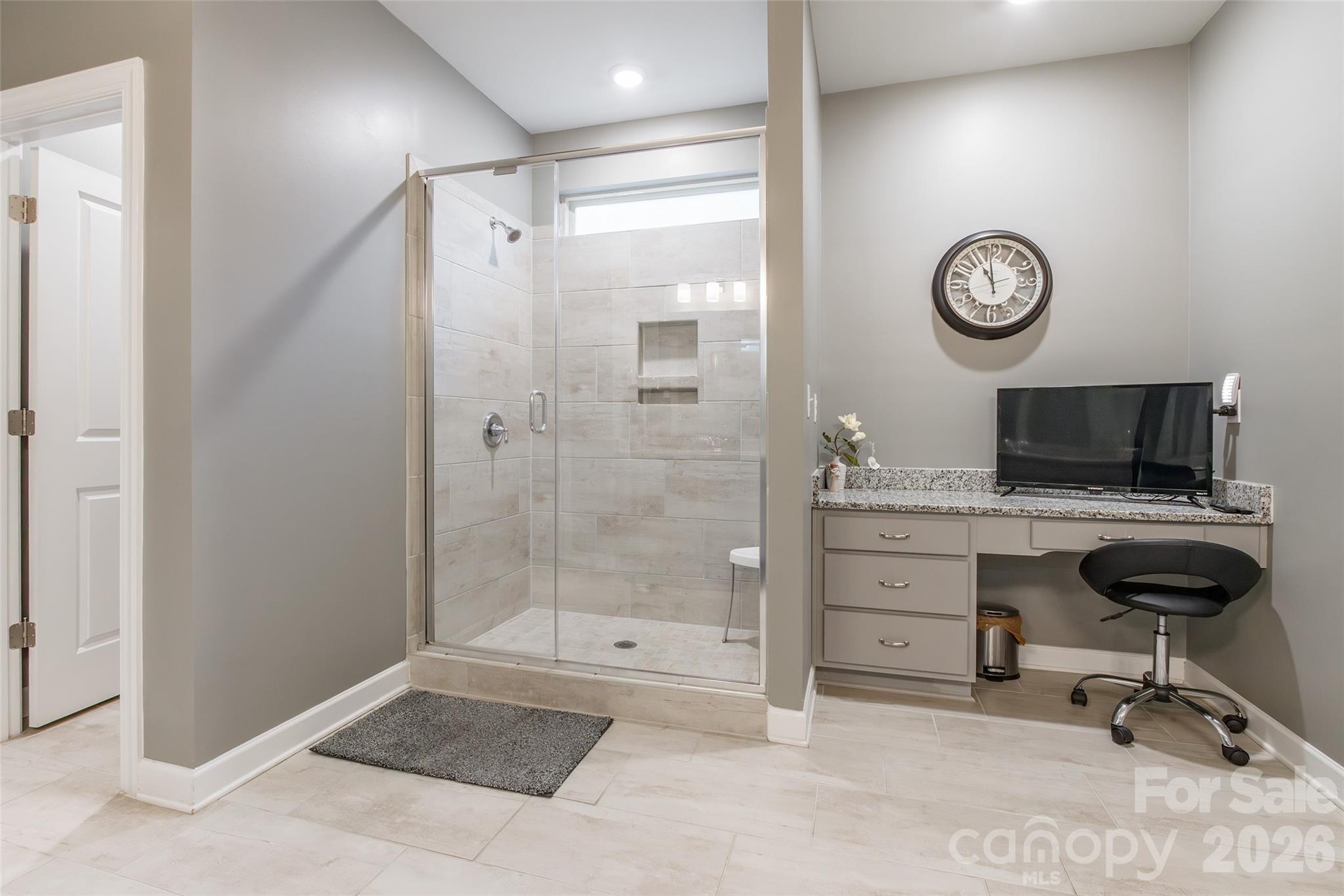 The Meridians - Residential