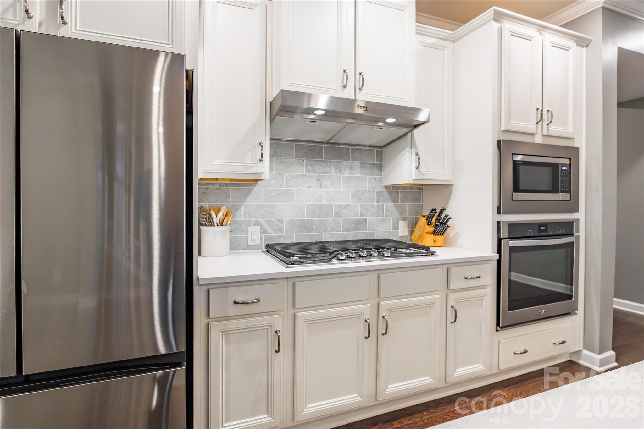 The Meridians - Residential