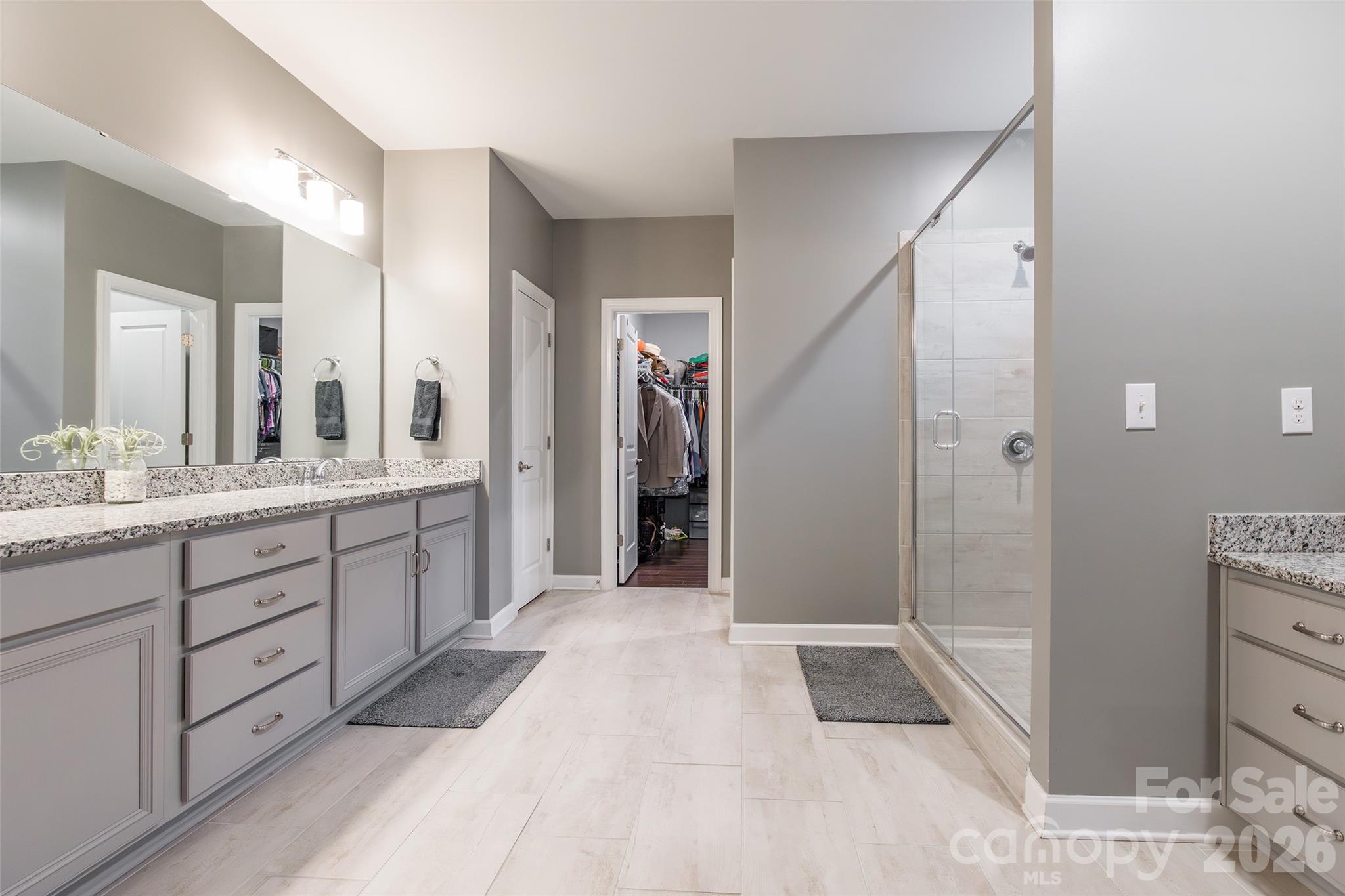 The Meridians - Residential