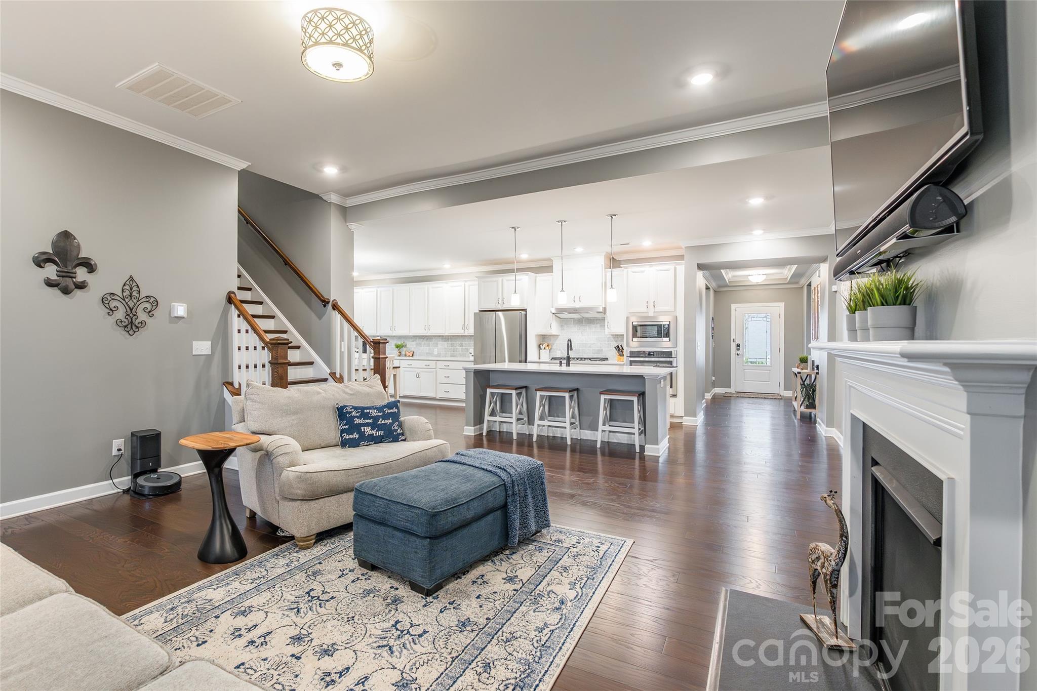 14915 Batteliere Drive