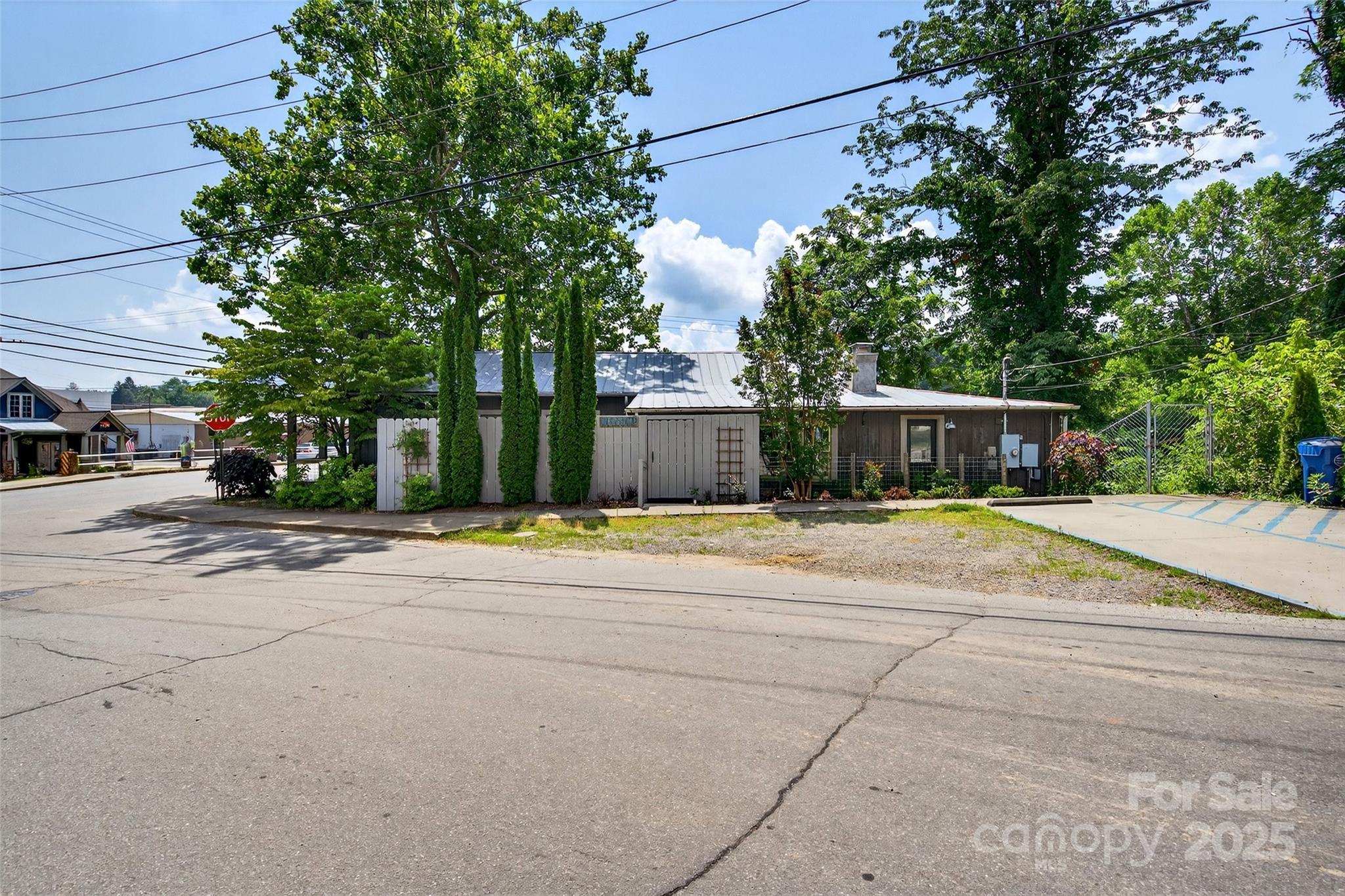 313 Depot Street
