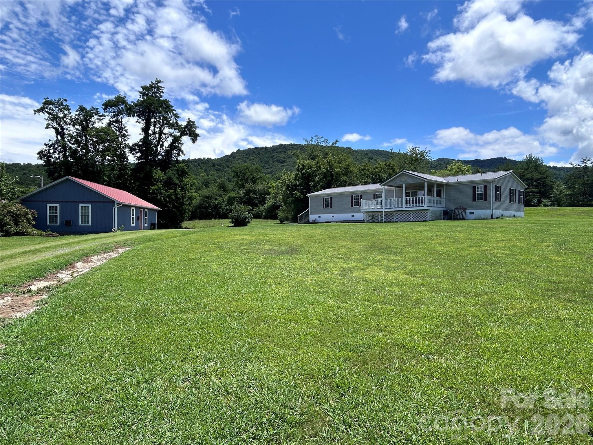 755 Fairview Loop