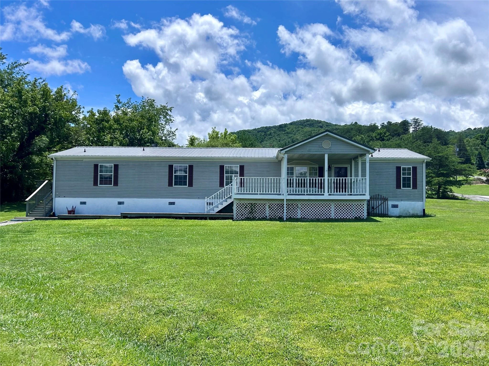 755 Fairview Loop, Hot Springs, NC, 28743