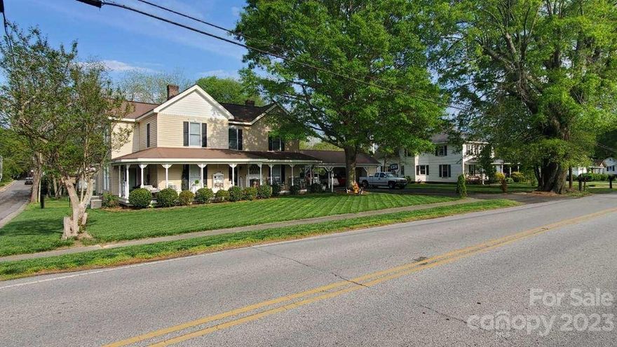 This 5 bedroom/3 bath home is one that rarely comes on the market. The sellers have loved this home and renovated it from the top to the bottom. Sitting on almost a full acre, there are many features that you can truly appreciate. 3 bedrooms on the main level, newer kitchen that is open to the extra large dining area, sunroom & living room. There are 2 primary bedrooms, one on each level. There's an in-ground pool, amazing wrap around front porch and the custom covered carport (with storage) was built to match the style of the home. At over 3,300 square feet you'll have plenty of room for everyone.
Not only do you have a wonderful home, the location is also very centrally located. I-85 access is just 3 minutes away, the Charlotte-Douglas International Airport is only 35miles, it's a quick 14 miles to Gaffney and just 35 miles to Spartanburg.
You'll definitely want to come see this one!