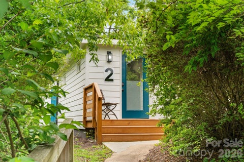 Photo of 2 Laban Lane, Asheville, NC 28805 (MLS # 4428165)