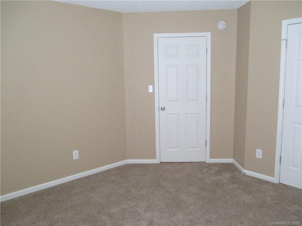 Alexis Pointe - Residential Lease