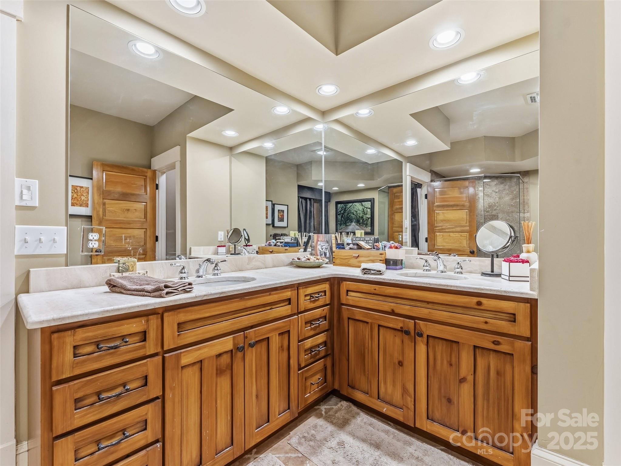 Lake Toxaway Estates - Residential