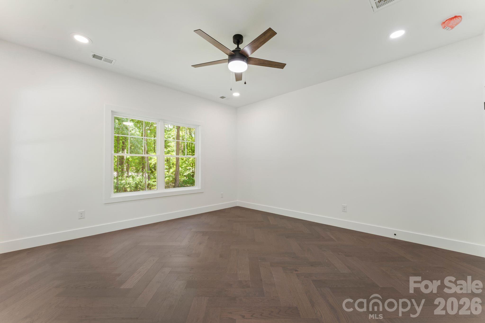 Applewood - Residential