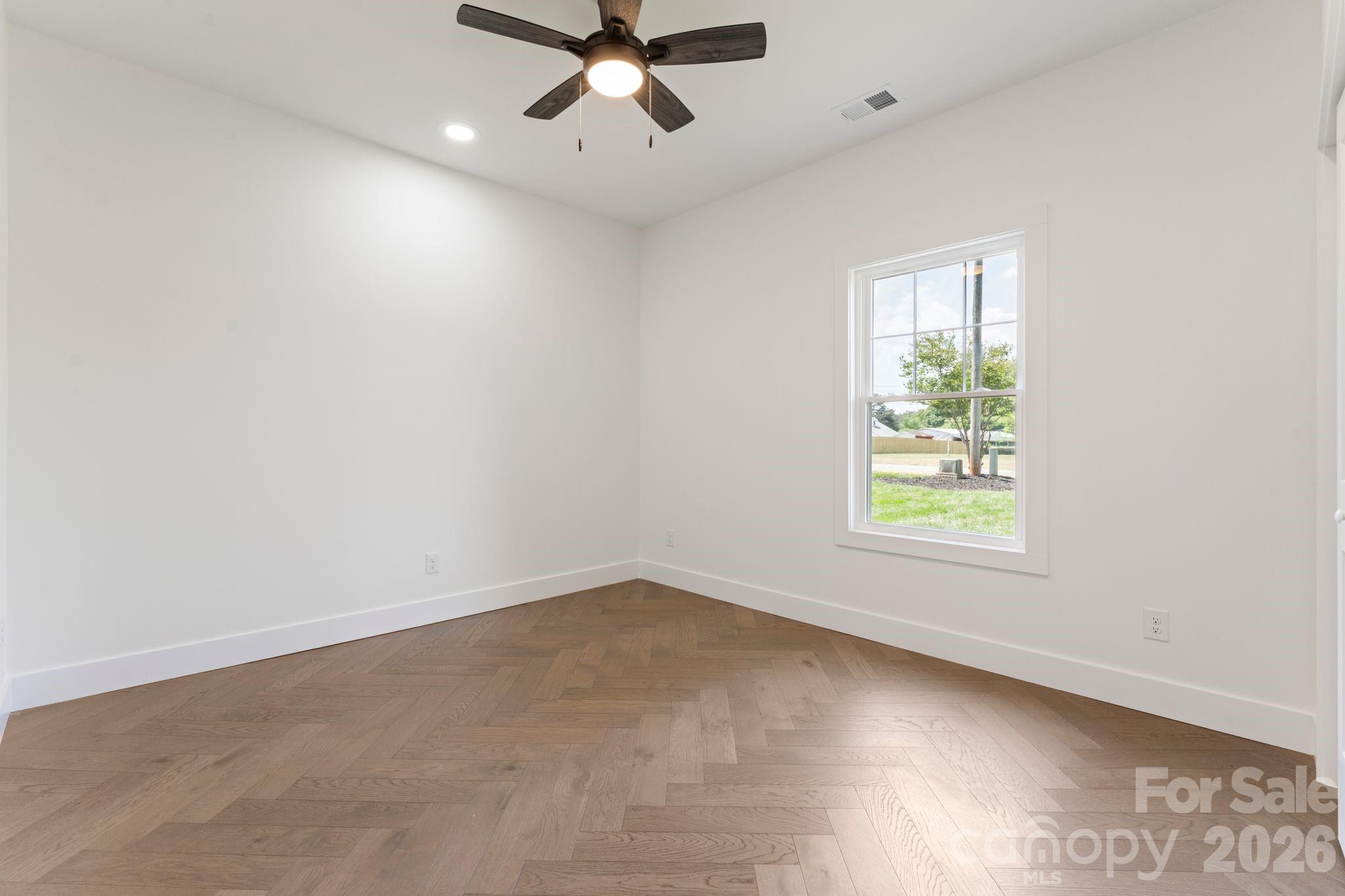 Applewood - Residential