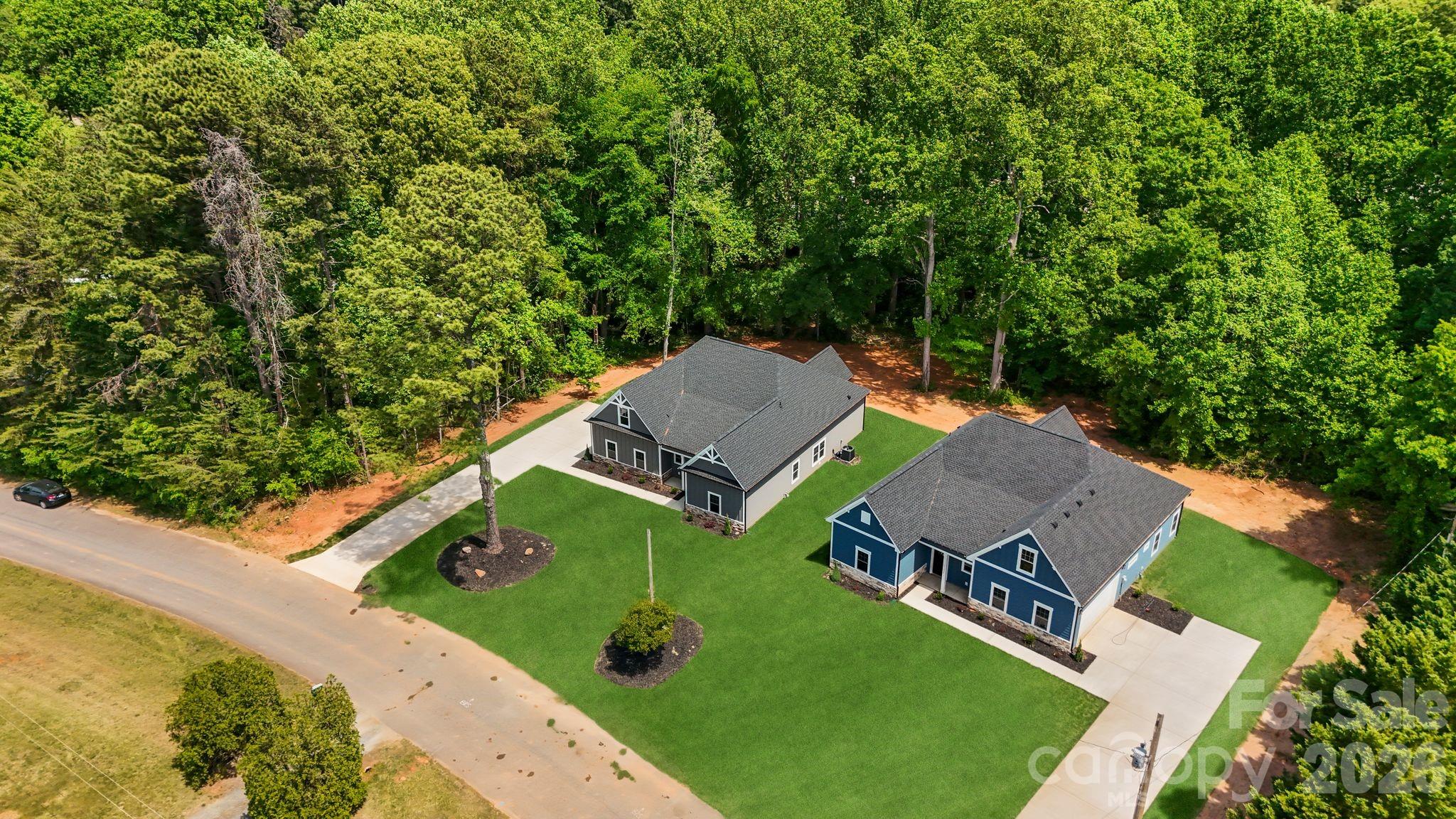11932 Crabapple Lane