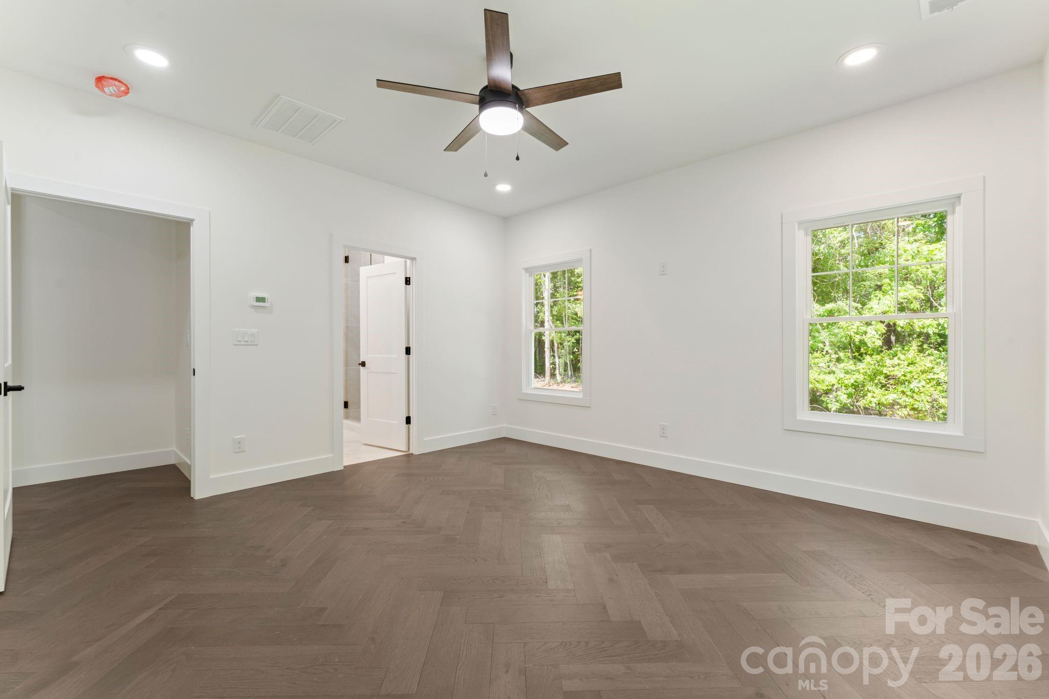 Applewood - Residential