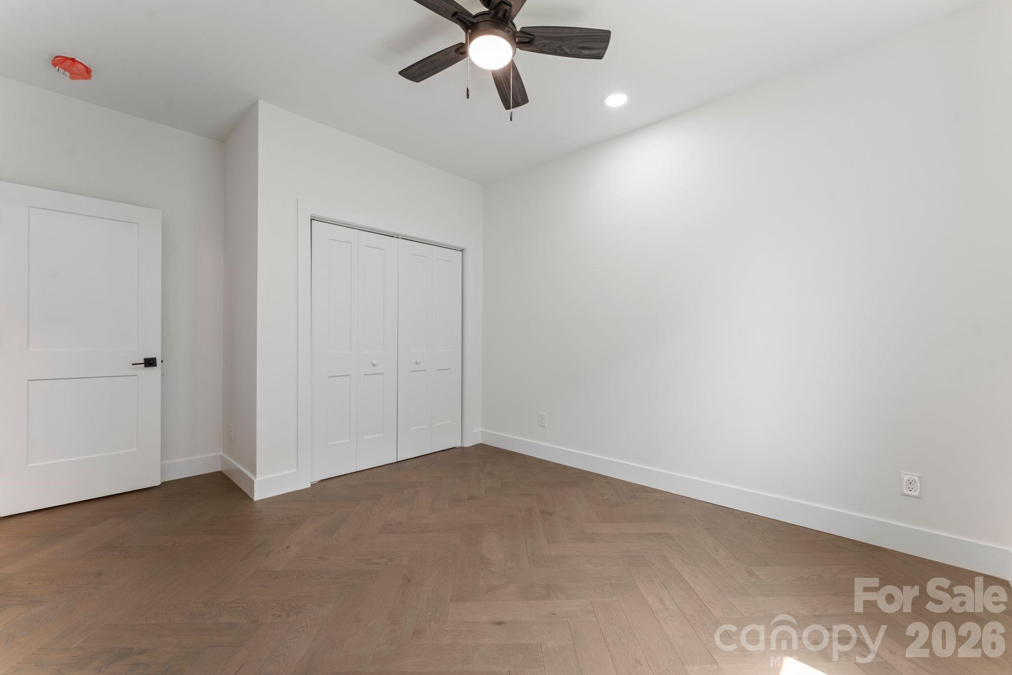 Applewood - Residential