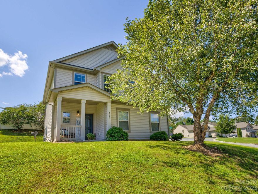 Gorgeous, light and bright home in popular Alder Ridge! Best lot in the neighborhood - oversized with a beautiful view of trees and greenery across the street! Maximum curb appeal with an adorable covered front porch and side load garage. Wonderful, open plan with excellent storage throughout! Spacious main level upgraded with LVP flooring for low maintenance. Stylish kitchen with granite, stainless steel appliances, and en trend hardware. Huge primary bedroom upstairs with a separate garden tub & shower and generous primary closet! Loft area provides great flex space for second living area, fitness area, or game room! Neutral colors and so move-in ready. Meticulously maintained!