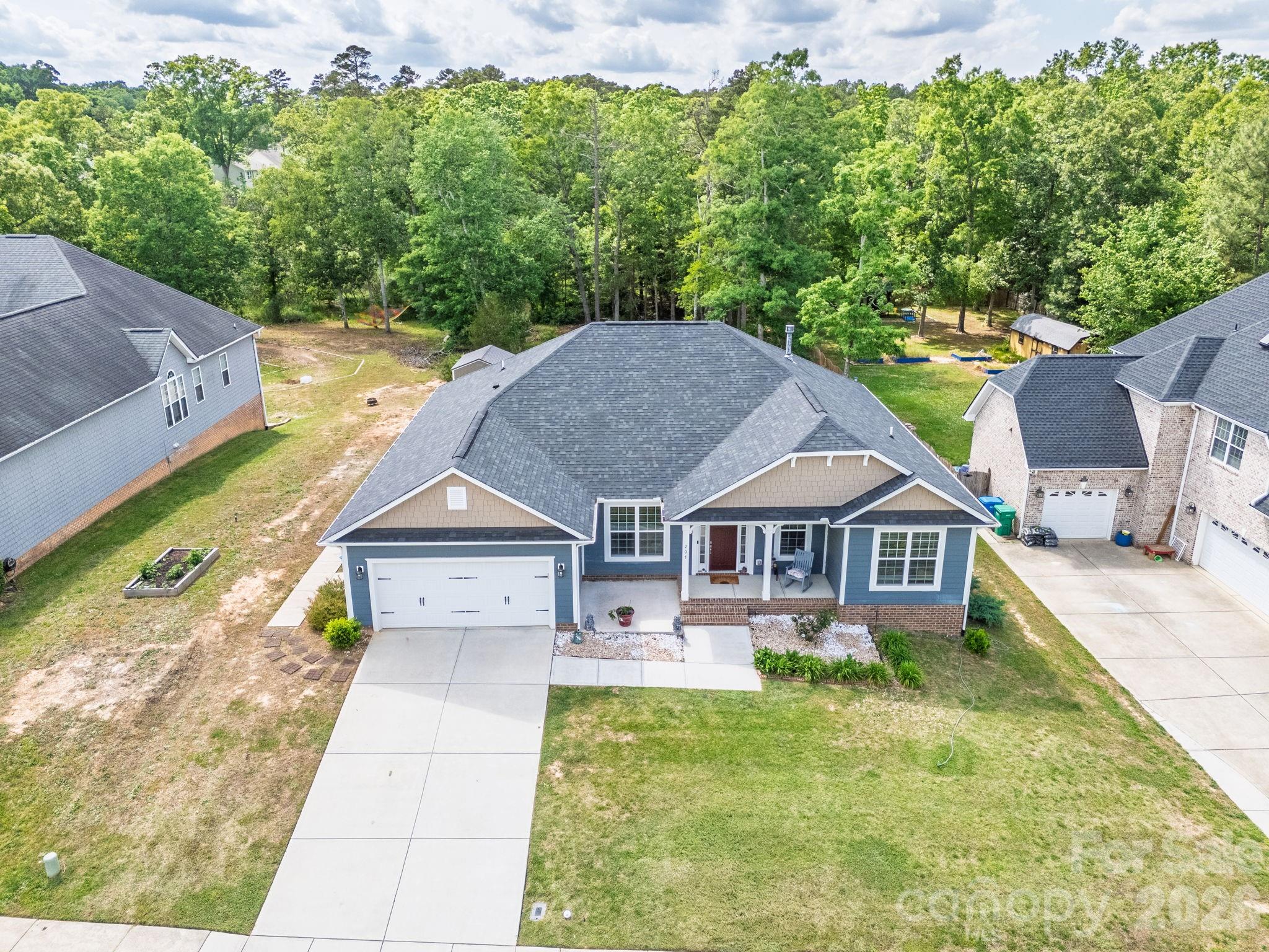 Locust Valley - Residential