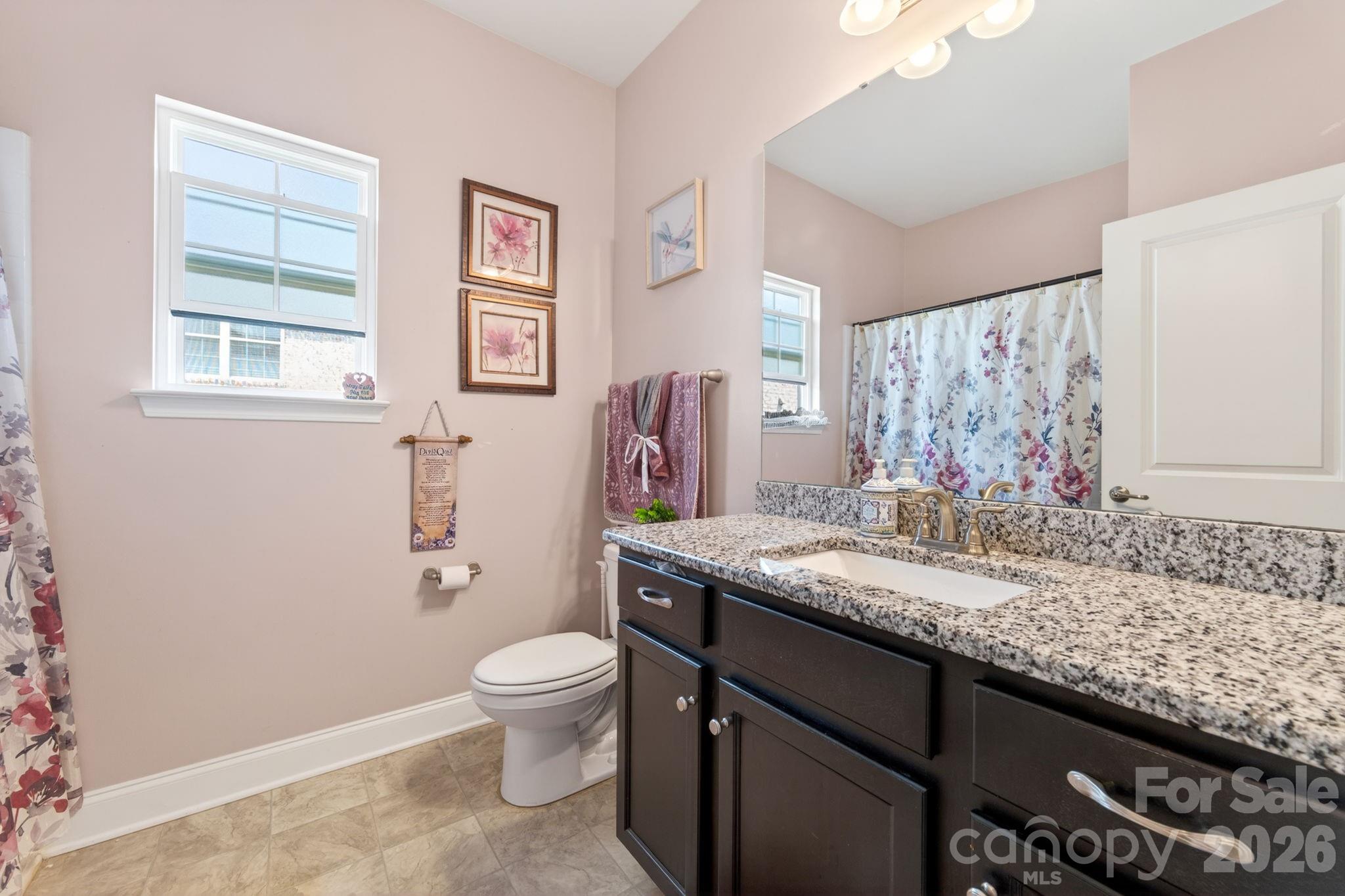 Locust Valley - Residential
