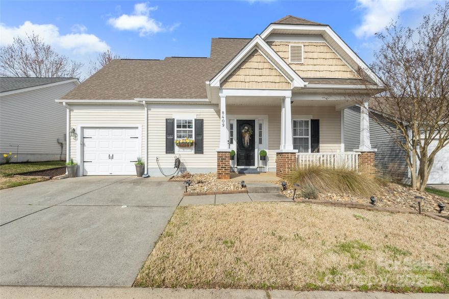 Charming 1.5 story home in Arlington with rocking chair front porch features 3 bedrooms and 2.5 baths.  The owner's suite is on main level.  Family room with gas fireplace is open to dining area adjacent to kitchen.  Enjoy the outdoors on the rear screened in porch or the private fenced in backyard with easy maintenance turf.  One car garage.  Freshly painted and move in ready.  Conveniently located in Fort Mill with close proximity to Ballantyne and South Charlotte.  Come see and see why this home is just the perfect place to call home.