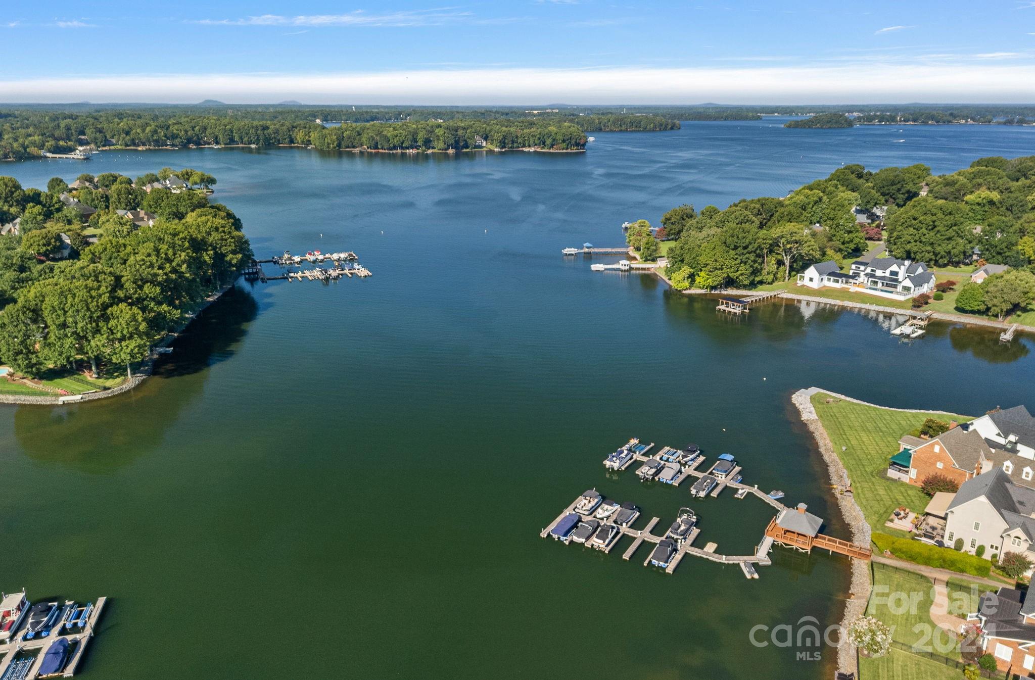 100 Norman Place - Residential