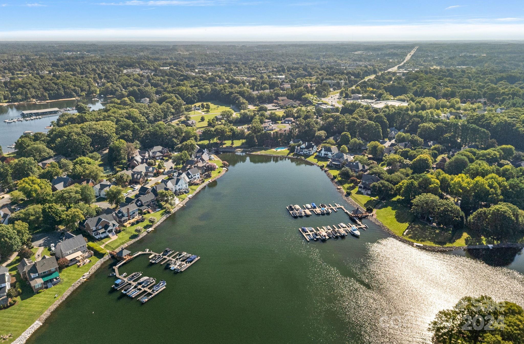 100 Norman Place - Residential