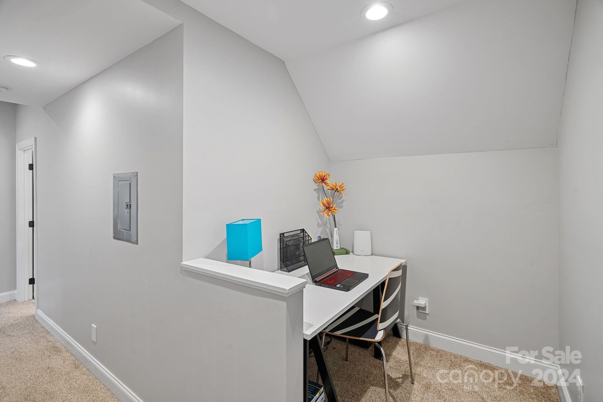 100 Norman Place - Residential