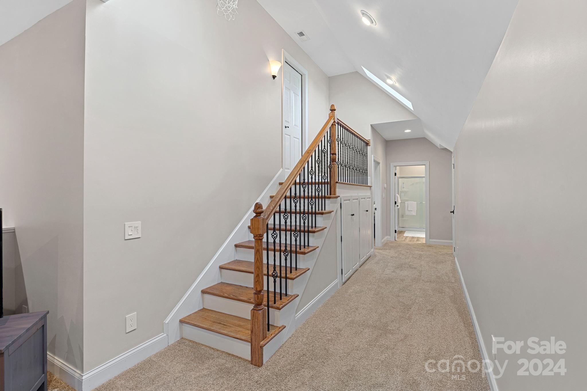 100 Norman Place - Residential