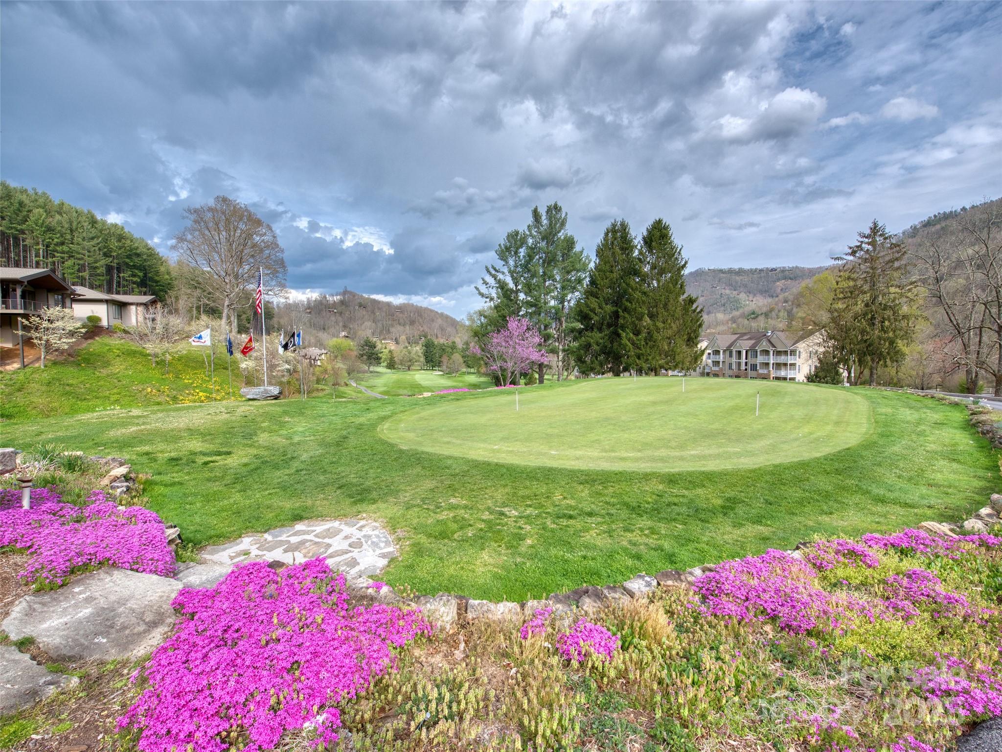 Masters Landing - Land