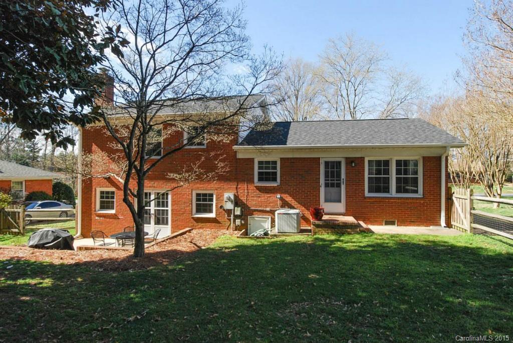 Beverly Woods - Residential