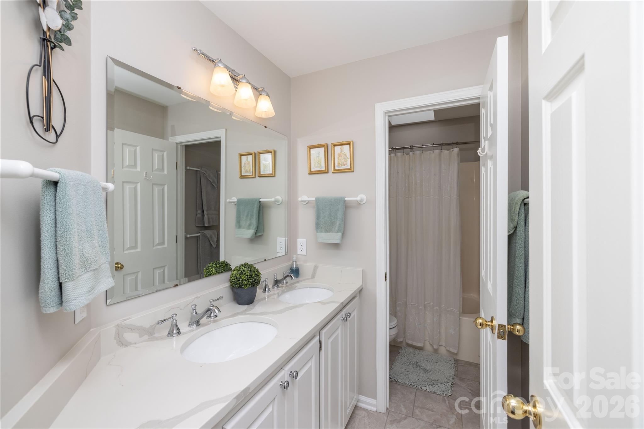 Heritage Court - Residential