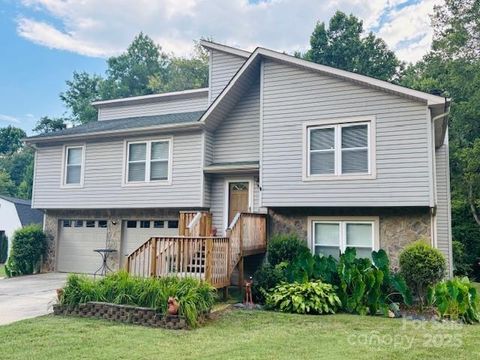 Photo of 6340 Ellesmere Court, Mint Hill, NC 28227 (MLS # 4276855)