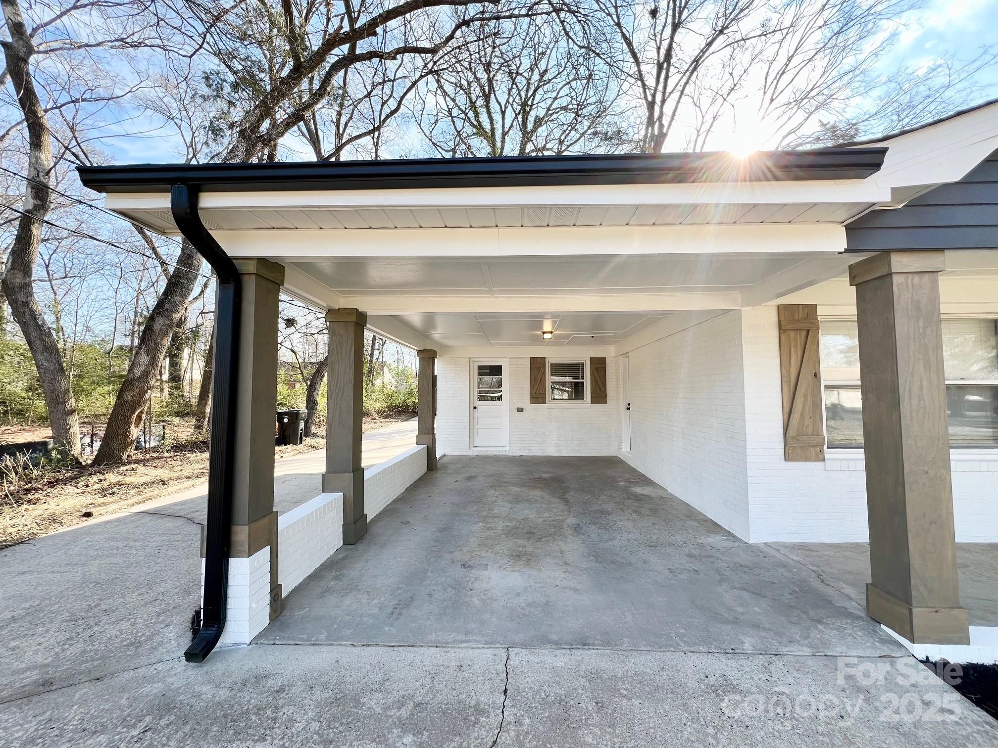 441 Kingfield Drive SW