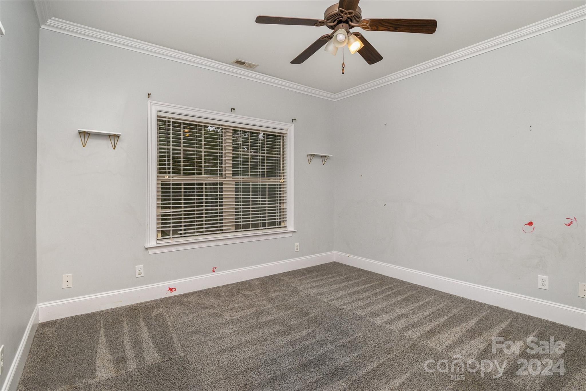 Hickory Hollow - Residential