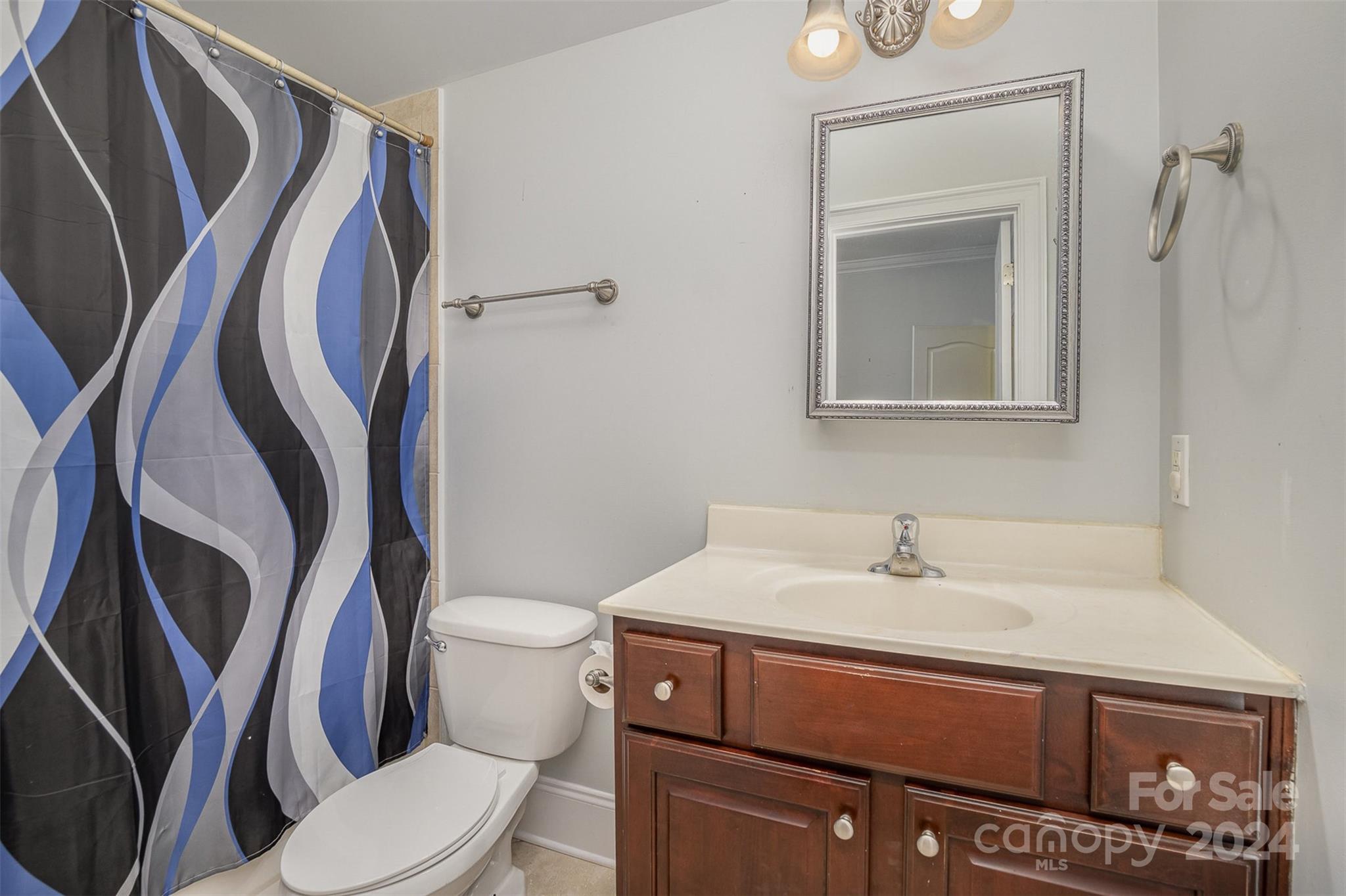 Hickory Hollow - Residential