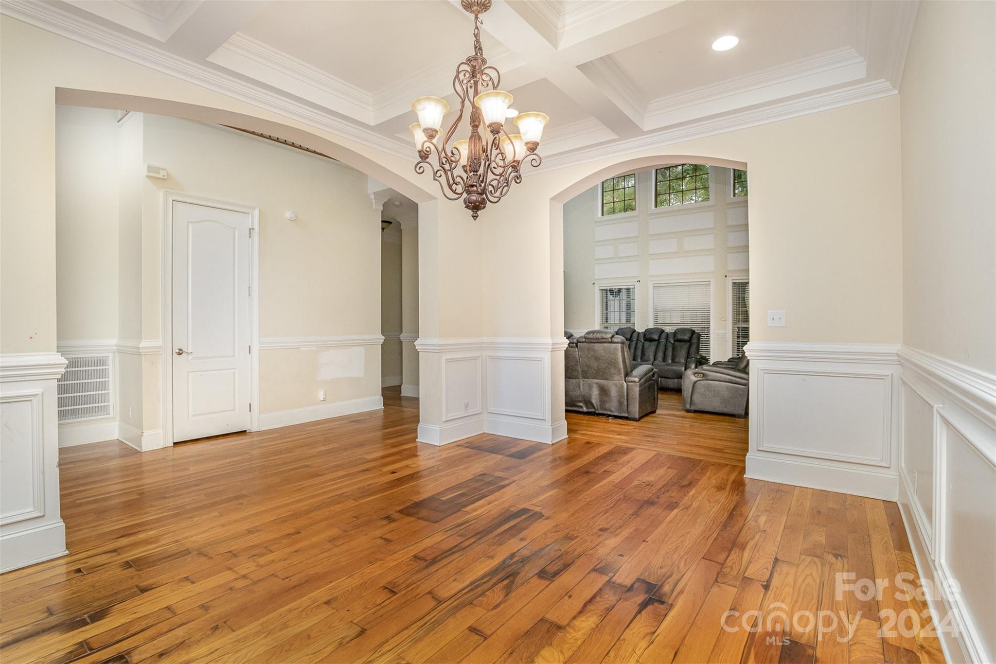 Hickory Hollow - Residential