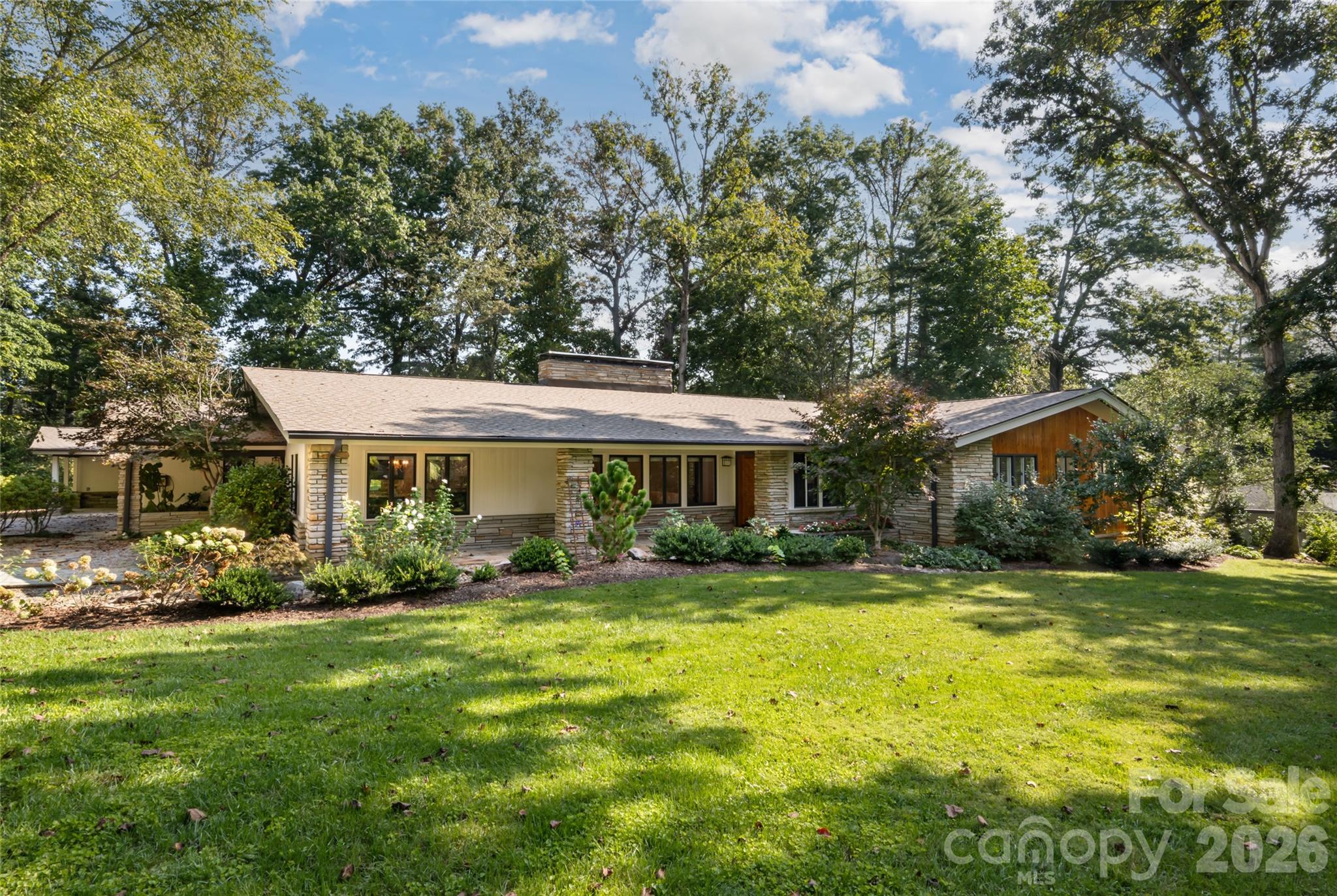 6 Deerfield Road