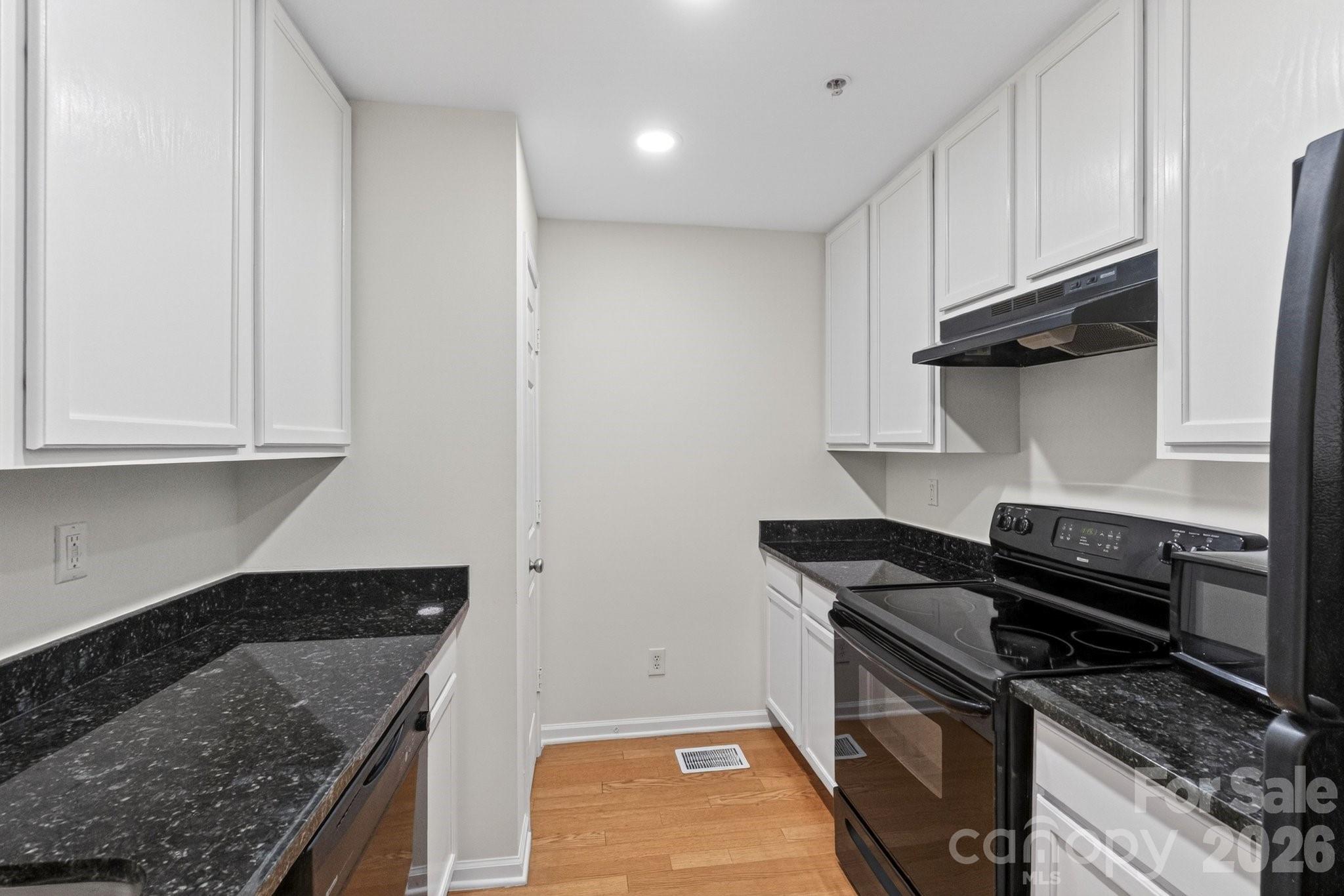 Renaissance Townhome Lofts Condo - Residential