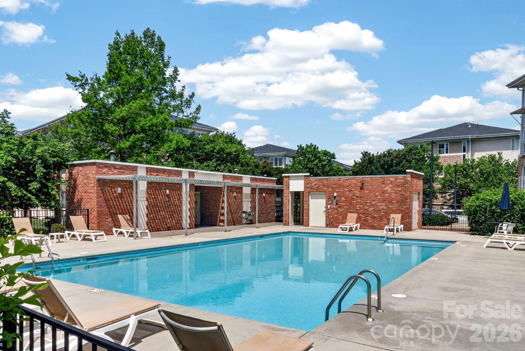 Renaissance Townhome Lofts Condo - Residential