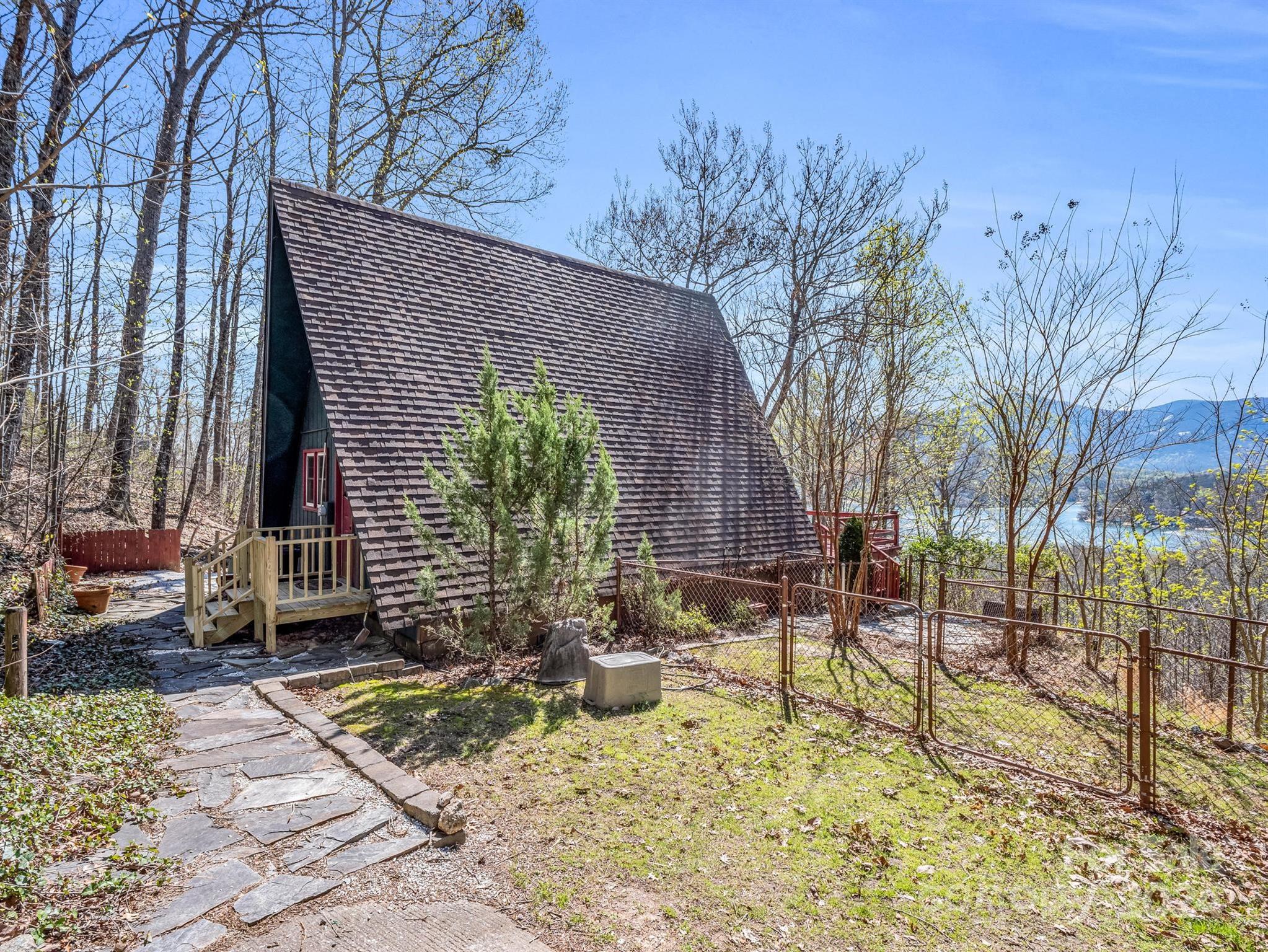 Riverbend at Lake Lure - Residential