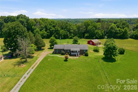 Photo of 144 Wooten Farm Road, Statesville, NC 28625 (MLS # 4375437)