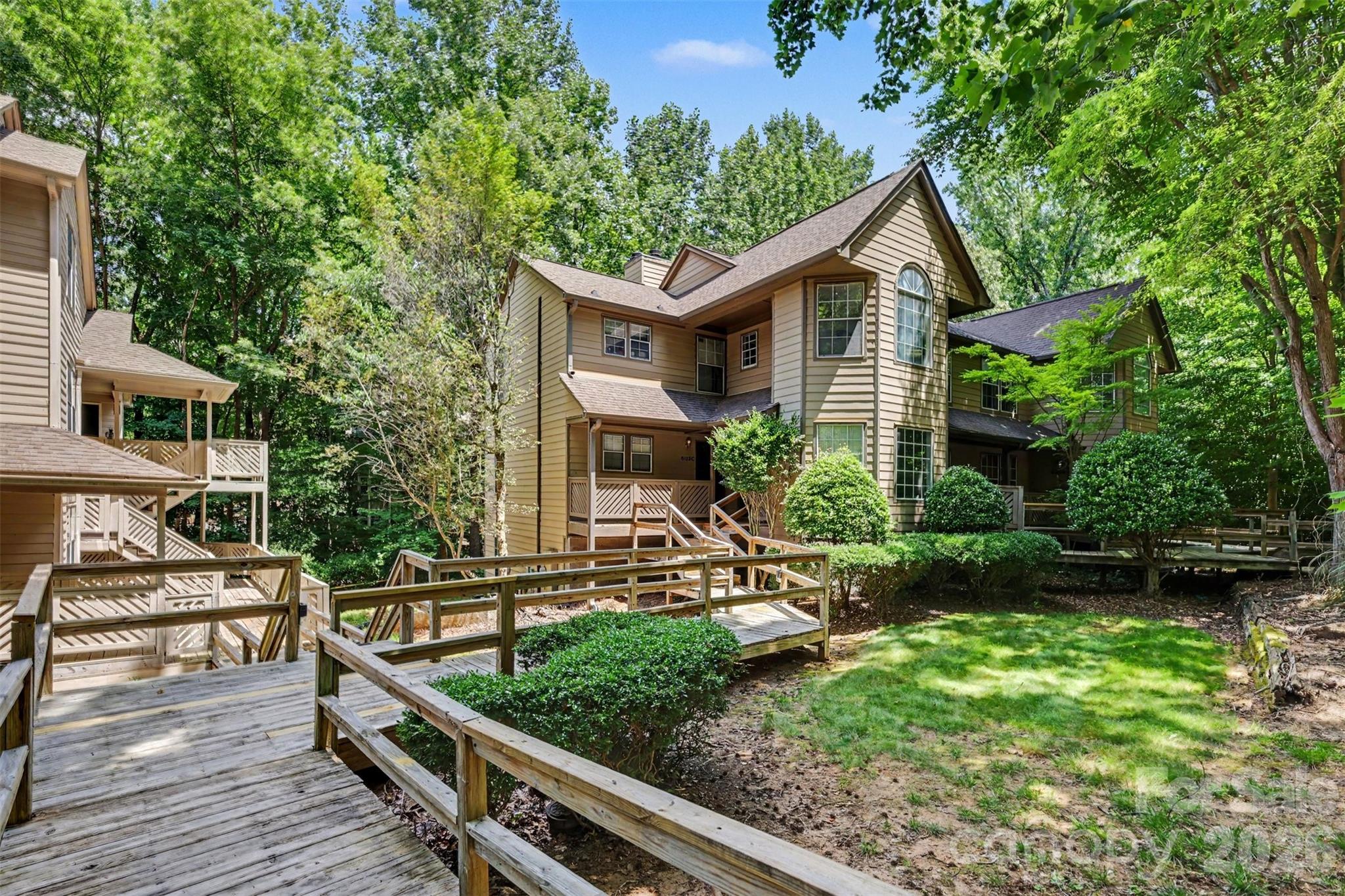 6125 Gray Gate Lane A