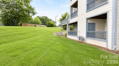 Photo of 8024 Tremaine Court, Charlotte, NC 28227 (MLS # 4417688)